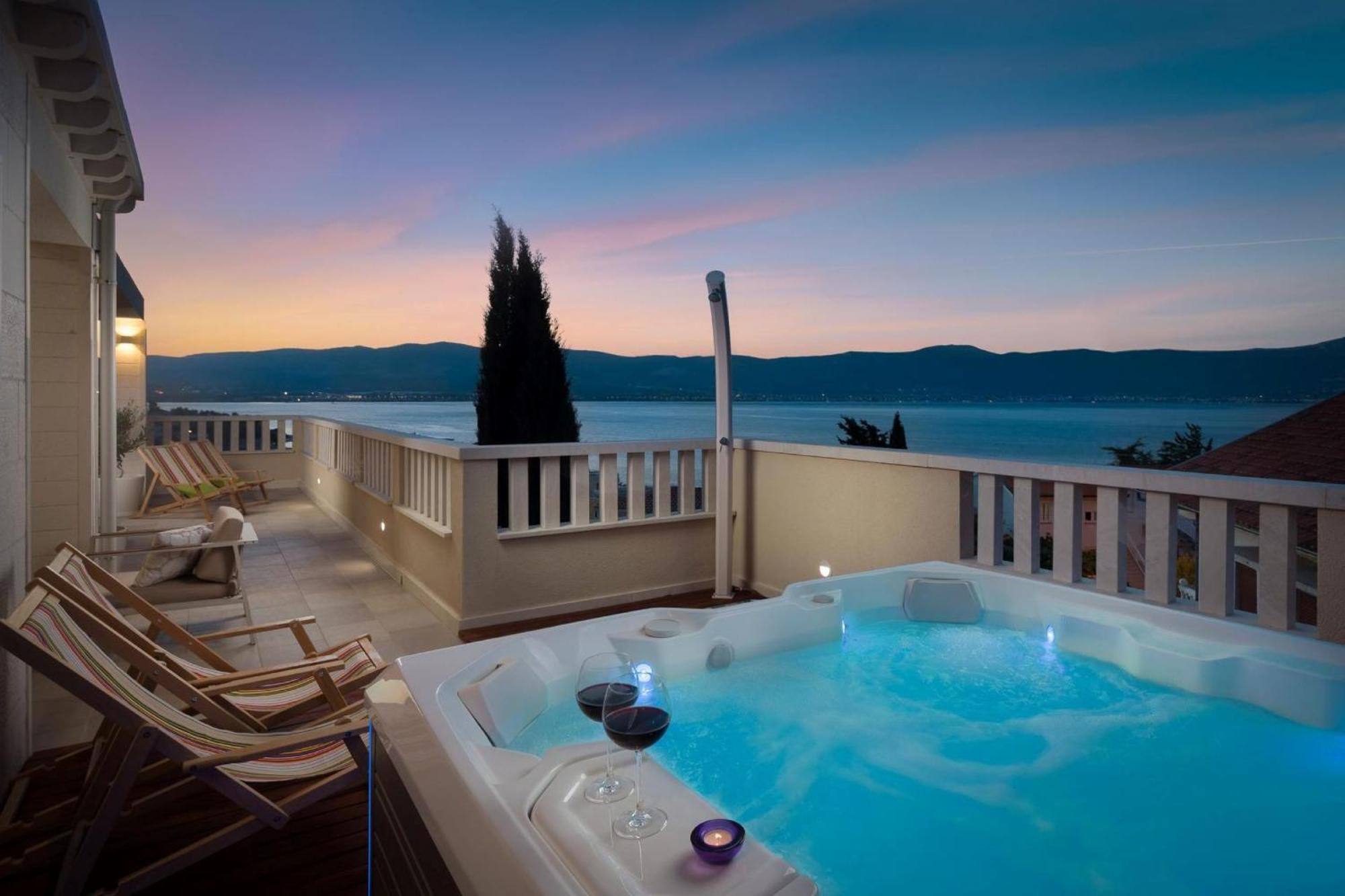 Apartmán Secret Escape Penthouse Slatine Pokoj fotografie